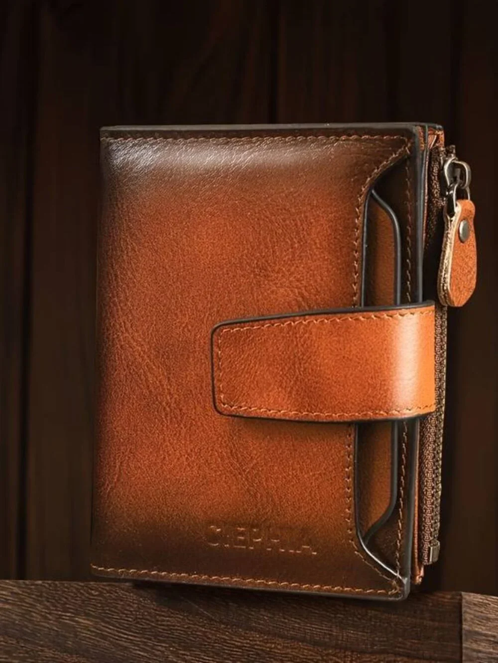 Vintage Leather Men's Wallet with RFID Blocking, 12 Card Slots